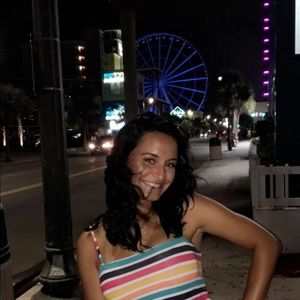 Meet your Posher, Taryn